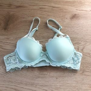 Victoria’s Secret Bra